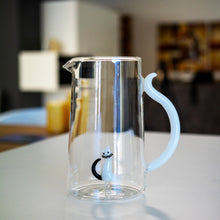 Charger l'image dans la galerie, Carafe en verre borosilicate 1,5 L - Chat - vue 2