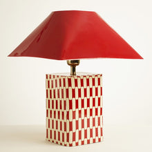 Charger l'image dans la galerie, Lampe damier Aliboro rouge 42 cm - Drimmer