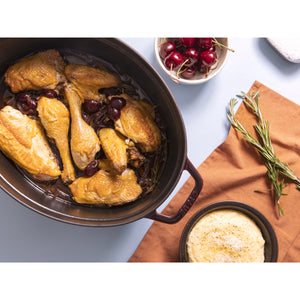 Cocotte 33 cm, ovale grenadine, fonte - Staub