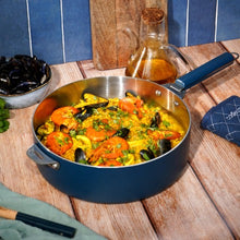 Charger l&#39;image dans la galerie, Merveilleuse sauteuse inox 28 cm Myrtille - Cookut