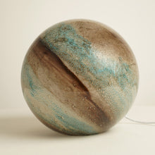 Charger l'image dans la galerie, Lampe sphère Galaxie marron et verte 29 cm - Drimmer